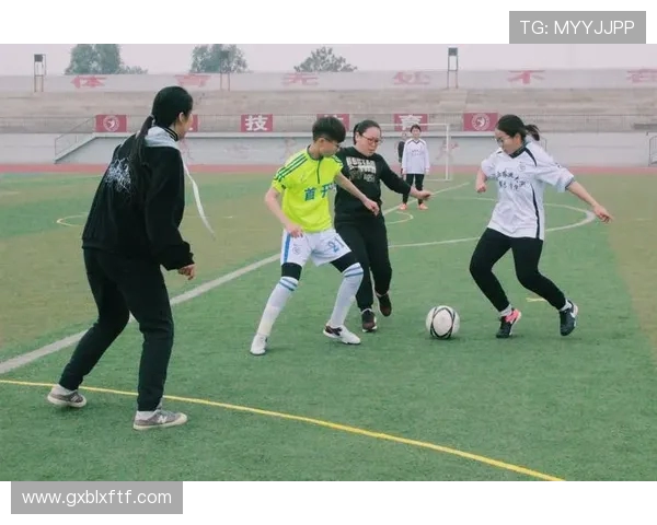 张家界队奋勇争先打造足球新篇章 打破困局走向辉煌未来