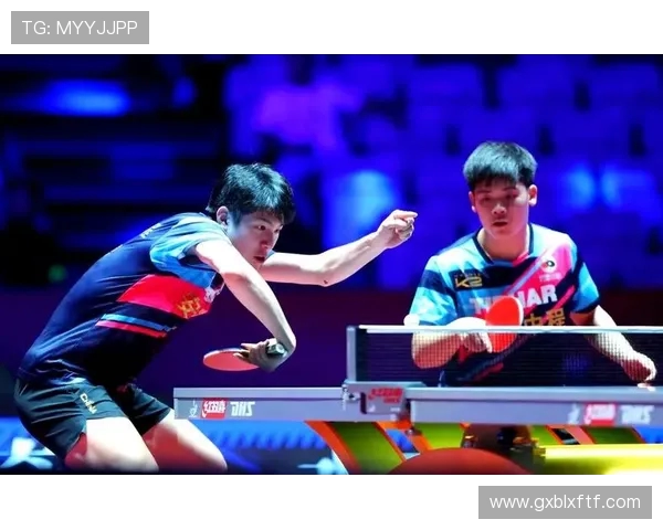 山东鲁能与山东魏桥的激烈对决展现足球魅力与团队精神的完美结合 山东鲁能与山东魏桥的激烈对决展现足球魅力与团队精神的完美结合