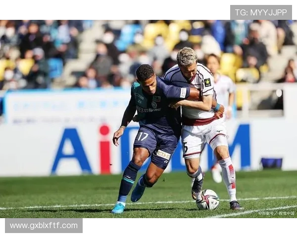广岛三箭迎战横滨FC争夺联赛积分巅峰对决即将上演